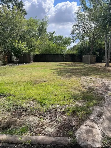 4305 Lafayette Street Bellaire TX 77401