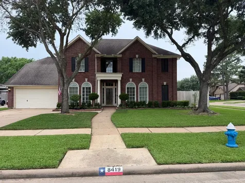8419 Castle Pond Court Houston TX 77095