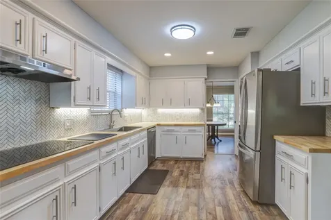 1415 Corral Drive Houston TX 77090