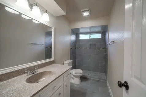 10318 Crescent Moon Drive Houston TX 77064