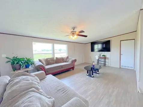 648 County Road 164 Boling TX 77420