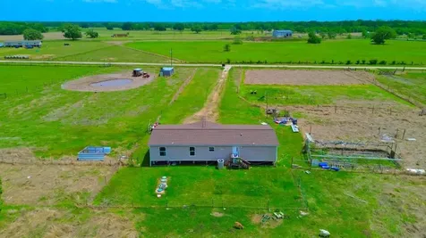 648 County Road 164 Boling TX 77420