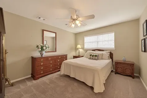 6 Charleston Street S Sugar Land TX 77478