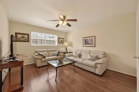 6 Charleston Street S Sugar Land TX 77478