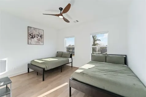 3034 Gray Street B Houston TX 77004
