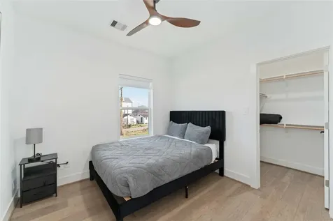 3034 Gray Street B Houston TX 77004