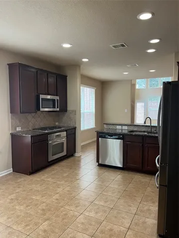 1214 Glenwood Canyon Lane Houston TX 77077