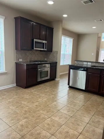 1214 Glenwood Canyon Lane Houston TX 77077