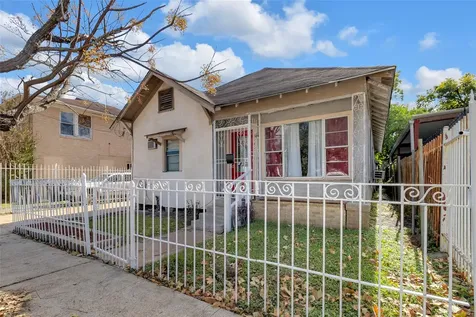 5140 Pease Street Houston TX 77023