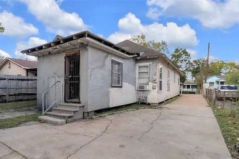 5140 Pease Street Houston TX 77023