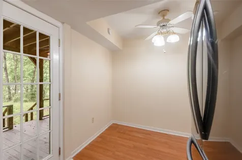 138 Summer Place C Huntsville TX 77340