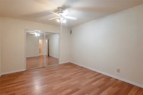 138 Summer Place C Huntsville TX 77340