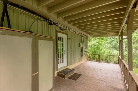 138 Summer Place C Huntsville TX 77340