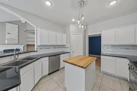 17338 Kiowa River Lane Houston TX 77095