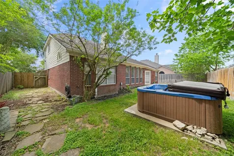 17338 Kiowa River Lane Houston TX 77095