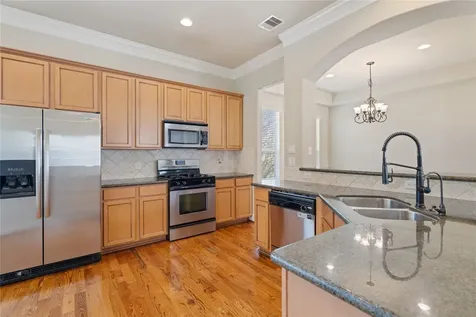 2830 Sherwin Street Houston TX 77007