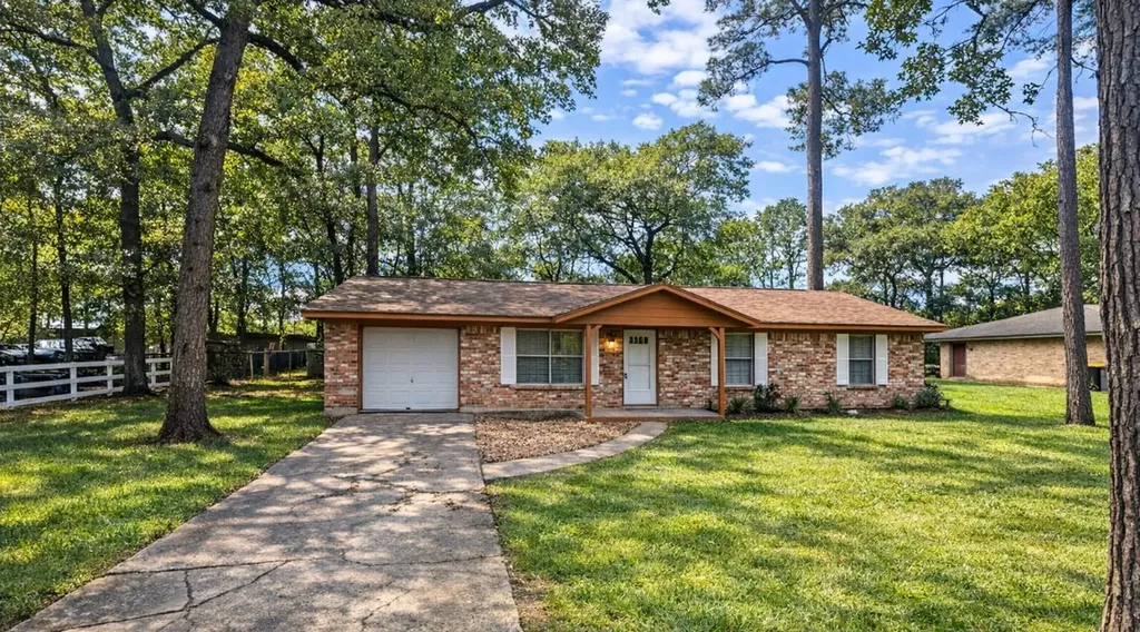 3699 Piney Point Road Conroe TX 77301