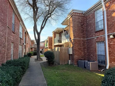 9201 Clarewood Drive 245 Houston TX 77036