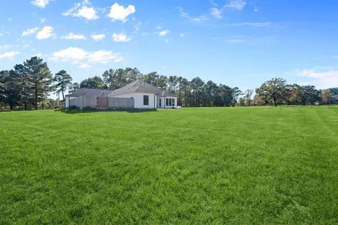 11695 Amberwood Drive Montgomery TX 77356