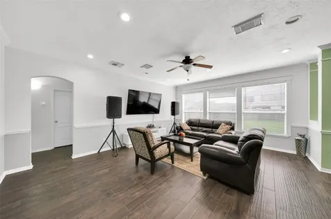 5522 Brookhollow Oaks Trail Houston TX 77084