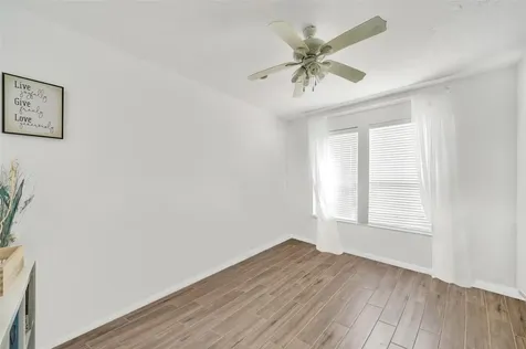 5522 Brookhollow Oaks Trail Houston TX 77084