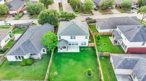 5522 Brookhollow Oaks Trail Houston TX 77084