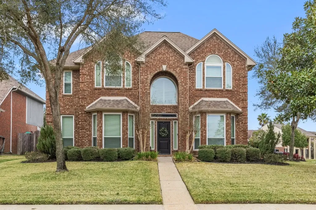 2800 Sandpebble Court Seabrook TX 77586