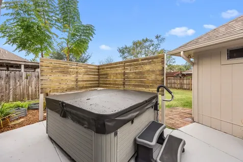 2800 Sandpebble Court Seabrook TX 77586