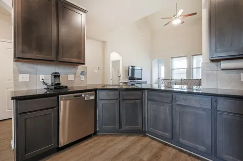 10423 Rochester Hills Lane Tomball TX 77375