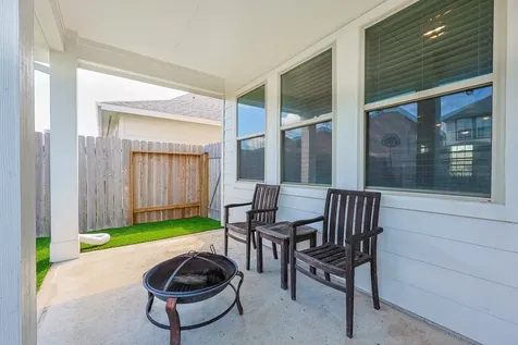 10423 Rochester Hills Lane Tomball TX 77375