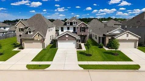 10423 Rochester Hills Lane Tomball TX 77375