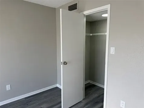 7575 Cambridge Street 2804 Houston TX 77054
