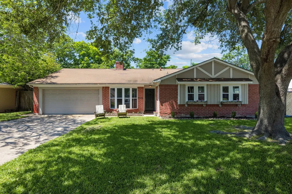 9314 Vickijohn Drive Houston TX 77031