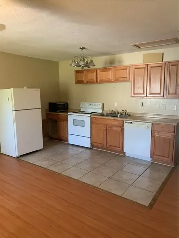 1513 16th Street 4 Huntsville TX 77340