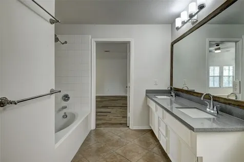 7042 Plum Creek Terrace Lane Houston TX 77087