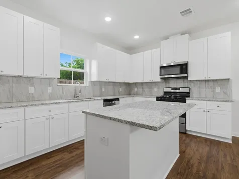 2803 Topiary Lane Houston TX 77014
