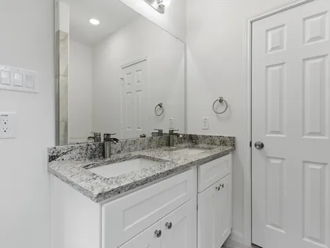 2803 Topiary Lane Houston TX 77014