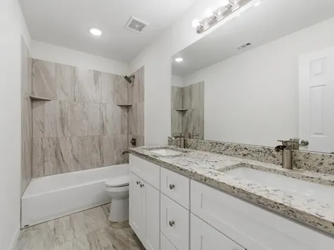 2803 Topiary Lane Houston TX 77014