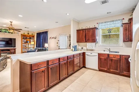 659 Chateau Woods Parkway Drive Conroe TX 77385