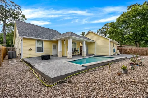 659 Chateau Woods Parkway Drive Conroe TX 77385