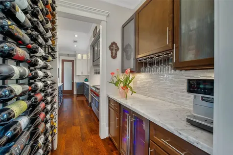 416 W 33rd Street Houston TX 77018