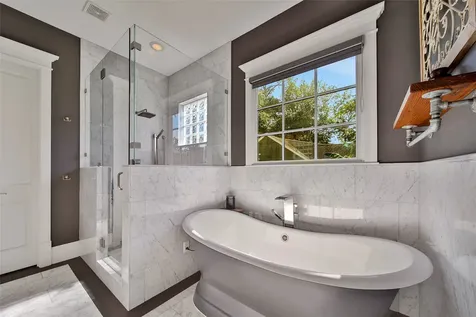 416 W 33rd Street Houston TX 77018