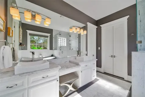 416 W 33rd Street Houston TX 77018