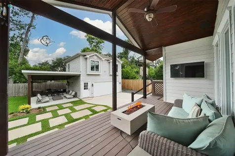 416 W 33rd Street Houston TX 77018