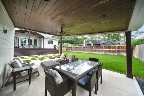 416 W 33rd Street Houston TX 77018