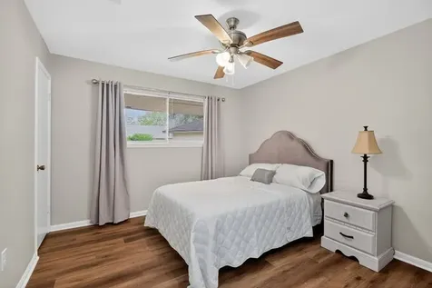 204 Nasturtium Street Lake Jackson TX 77566