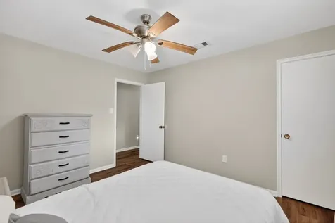 204 Nasturtium Street Lake Jackson TX 77566