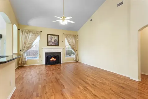 4907 Elmwood Court Baytown TX 77521