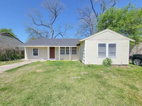5815 Southseas Street Houston TX 77033