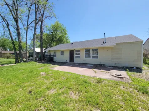 5815 Southseas Street Houston TX 77033